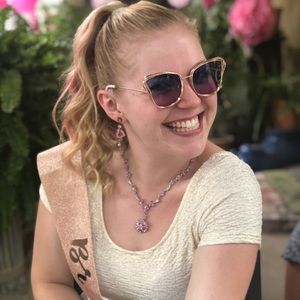 Meet your Posher, Jessie